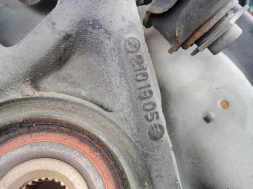 MANGUETA TRASERA DERECHA Mercedes-Benz CLASE E (BM 210) BERLINA 
