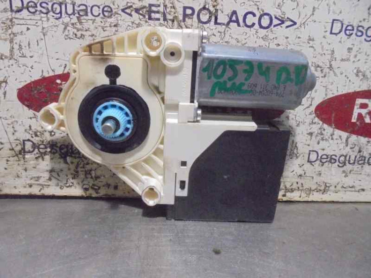 MOTOR ELEVALUNAS DELANTERO DERECHO