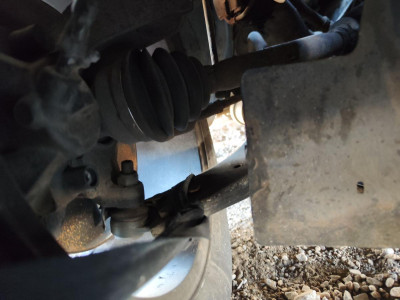 BRAZO SUSPENSION DELANTERO DERECHO