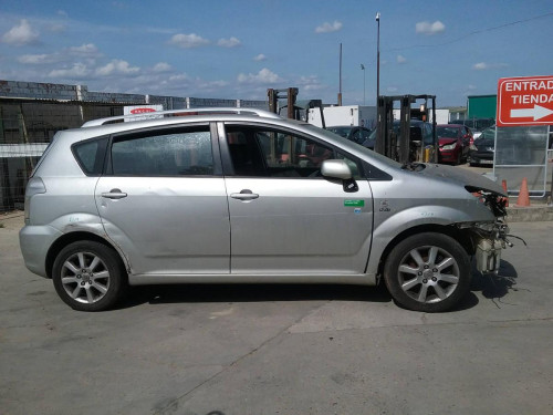  TOYOTA COROLLA VERSO (R1) 