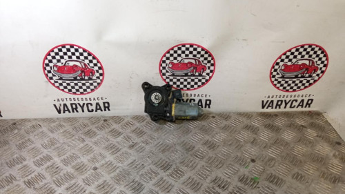  MOTOR ELEVALUNAS DELANTERO DERECHO 