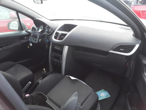 PEUGEOT 207 — автомобиль-донор на запчасти 