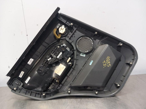  GUARNECIDO PUERTA TRASERA DERECHA LAND ROVER RANGE ROVER EVOQUE 