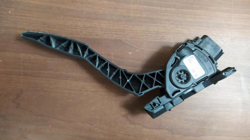 POTENCIOMETRO PEDAL Land Rover FREELANDER (LR2) 