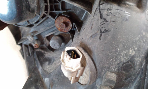  FARO IZQUIERDO, HYUNDAI, ACCENT (MC) 