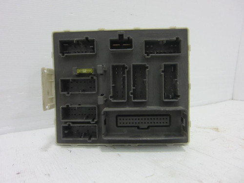 CAJA RELES / FUSIBLES FORD FOCUS BERLINA (CAK) 