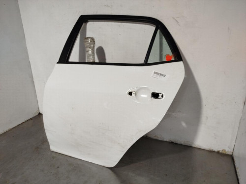 PUERTA TRASERA IZQUIERDA Toyota AURIS (E15) 