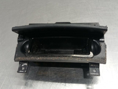 CENICERO, AUDI, A3 (8P1)