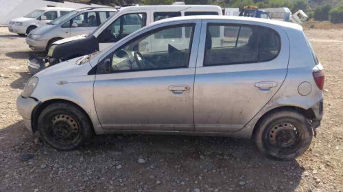 TOYOTA YARIS (NCP1/NLP1/SCP1) — vehículo donante para recambios 