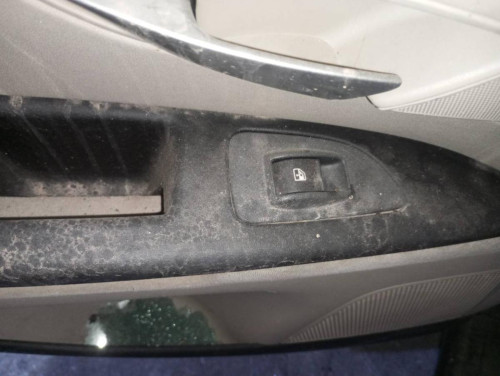 MANDO ELEVALUNAS TRASERO IZQUIERDO Fiat LINEA (110) 