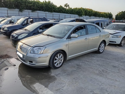  TOYOTA AVENSIS BERLINA (T25) 