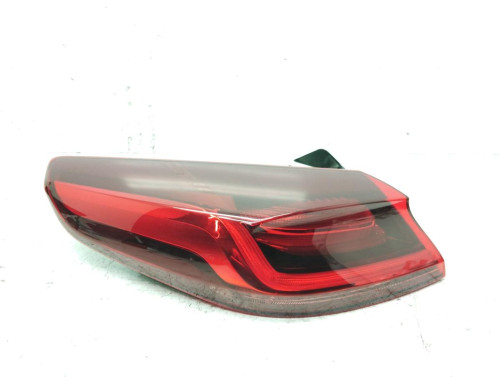 PILOTO TRASERO IZQUIERDO Kia XCEED 