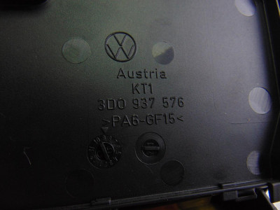 CAJA RELES / FUSIBLES, VOLKSWAGEN, PHAETON (3D3/3D7)