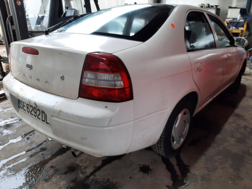  KIA SHUMA 