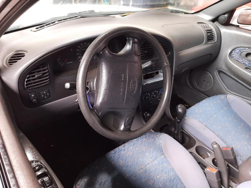  KIA SHUMA 