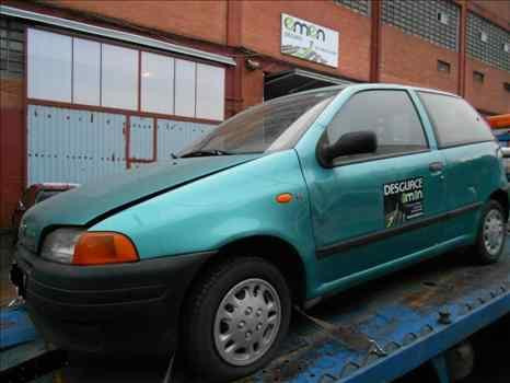  FIAT I PUNTO (176) BERLINA 