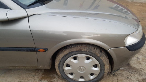 ALETA DELANTERA DERECHA Opel Vectra B Berlina (1995->) OPEL Vectra B Berlina (1995->) 