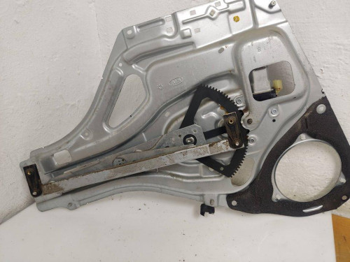 ELEVALUNAS DELANTERO DERECHO KIA SPORTAGE (KM) 