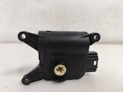 MOTOR APERTURA TRAMPILLAS CLIMATIZADOR, Volkswagen, GOLF VI (5K1)(10.2008)