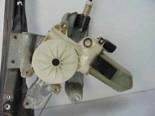  ELEVALUNAS DELANTERO DERECHO Ford FOCUS BERLINA (CAK) 