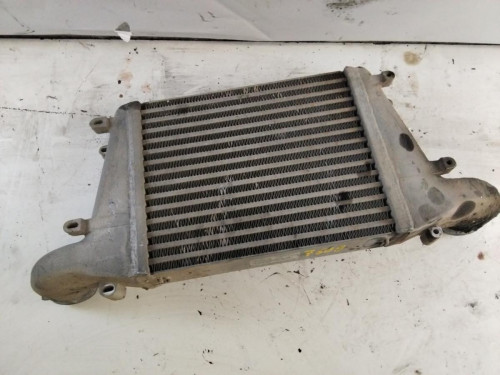 INTERCOOLER Nissan CABSTAR 