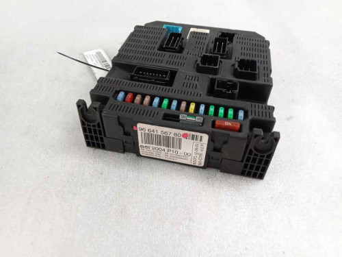 CAJA RELES / FUSIBLES Citroen C2 