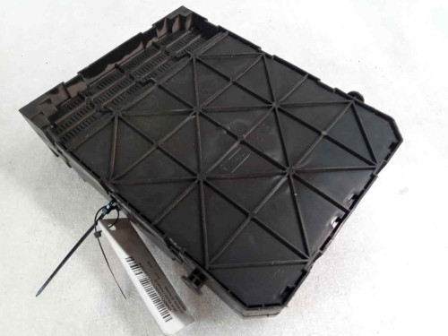CAJA RELES / FUSIBLES Citroen C2 