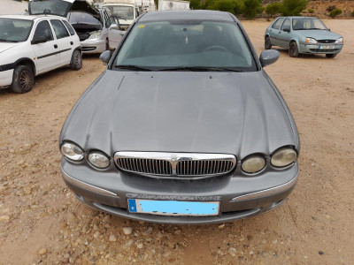 JAGUAR X-TYPE