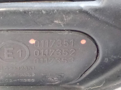  RETROVISOR DERECHO 