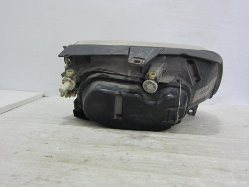 FARO IZQUIERDO VOLKSWAGEN POLO III BERLINA (6N2) 