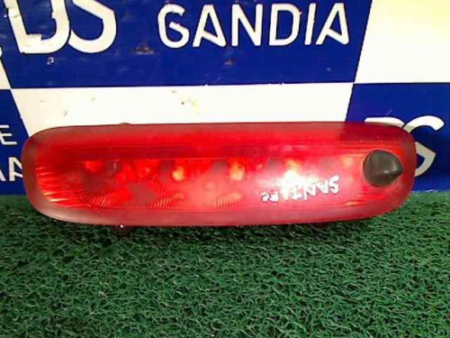  LUZ CENTRAL DE FRENO HYUNDAI SANTA FE (CM) 