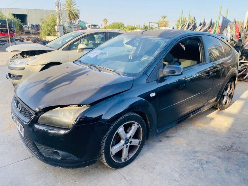  FORD FOCUS BERLINA (CAP) 