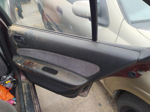  MANDO ELEVALUNAS TRASERO DERECHO NISSAN MAXIMA QX (A32) 