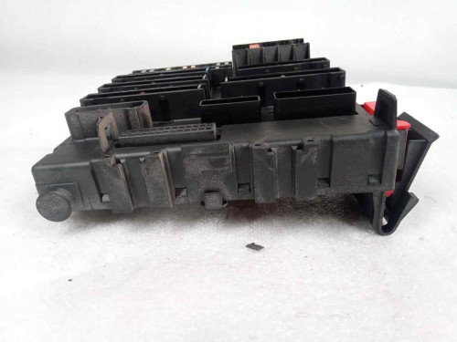CAJA RELES / FUSIBLES Opel VECTRA C BERLINA 