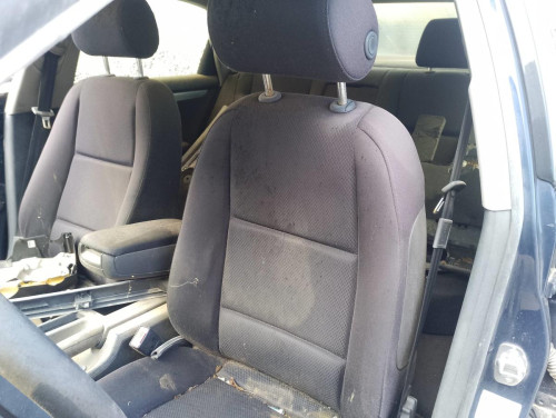  AUDI A4 BERLINA (8E) 