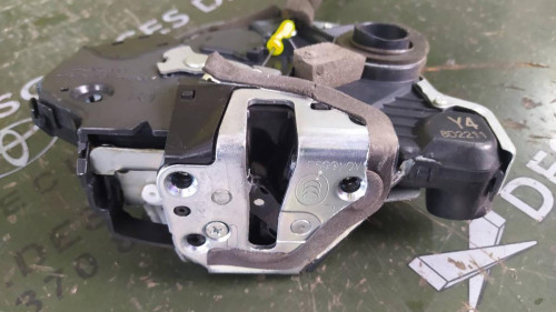 CERRADURA PUERTA DELANTERA DERECHA LEXUS RX (MCU/GSU/MHU3) 