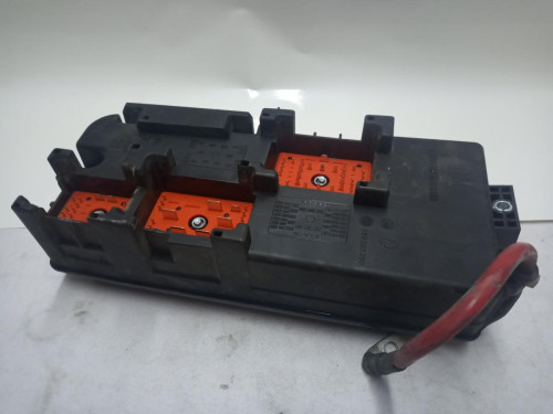 CAJA RELES / FUSIBLES Saab 9-3 BERLINA 