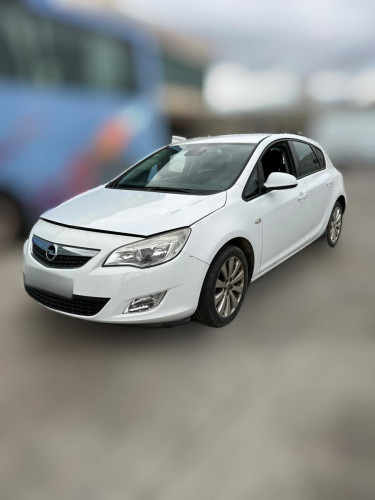  OPEL ASTRA J BERLINA 5P 