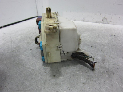 CAJA RELES / FUSIBLES, TOYOTA, YARIS (NCP1/NLP1/SCP1)