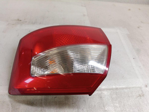  PILOTO TRASERO DERECHO AUDI A4 BERLINA (8E) 