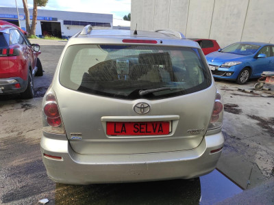 TOYOTA COROLLA VERSO (R1)