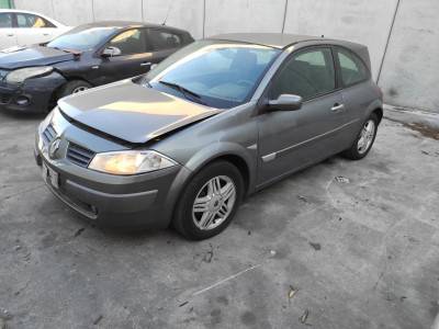 RENAULT MEGANE II BERLINA 3P