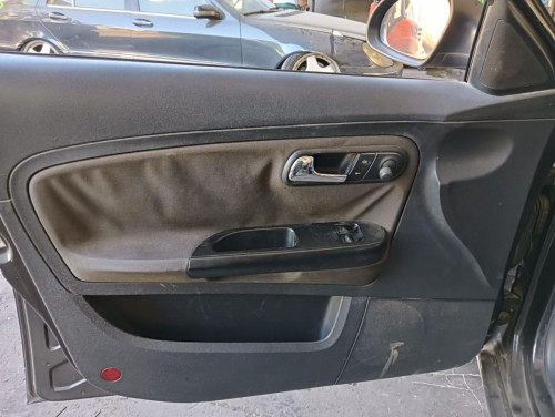 SEAT IBIZA (6L1) — автомобиль-донор на запчасти 
