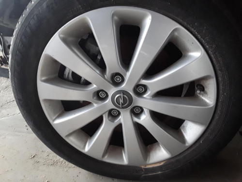 LLANTA OPEL ZAFIRA C 