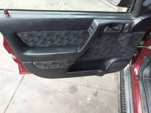 OPEL ASTRA G BERLINA — vehículo donante para recambios 