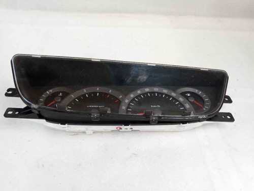 CUADRO INSTRUMENTOS Ssangyong RODIUS 