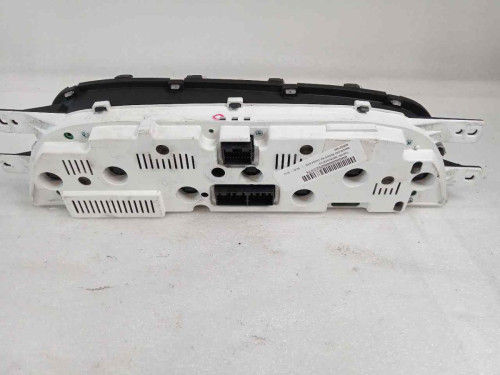 CUADRO INSTRUMENTOS Ssangyong RODIUS 