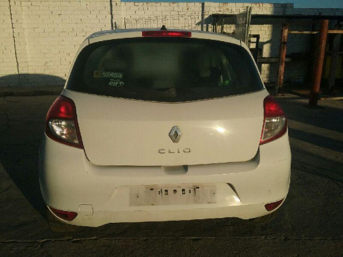  RENAULT CLIO III 