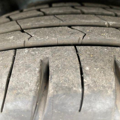 MERCEDES-BENZ CLASE E (BM 210) BERLINA