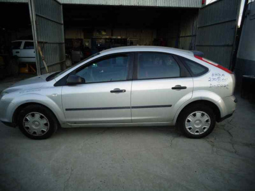  FORD FOCUS BERLINA (CAP) 